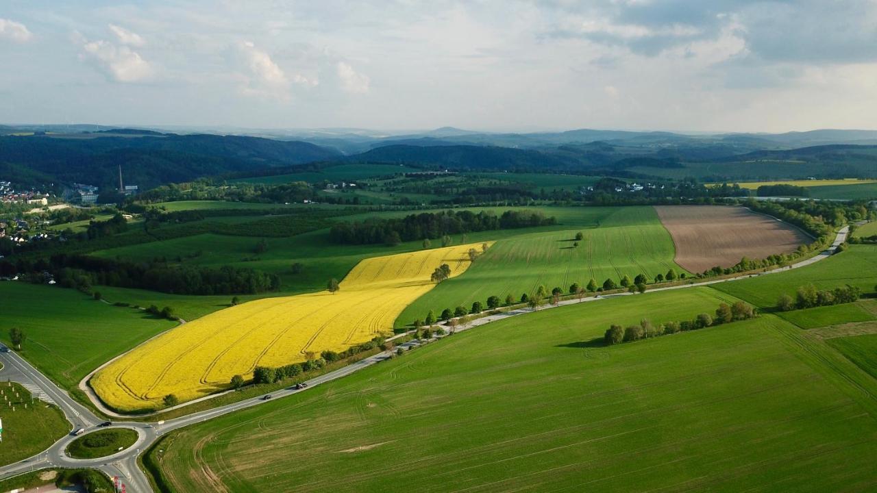 Ferienwohnungen Am Feldrain - Gornau Im Erzgebirge Zschopau Extérieur photo